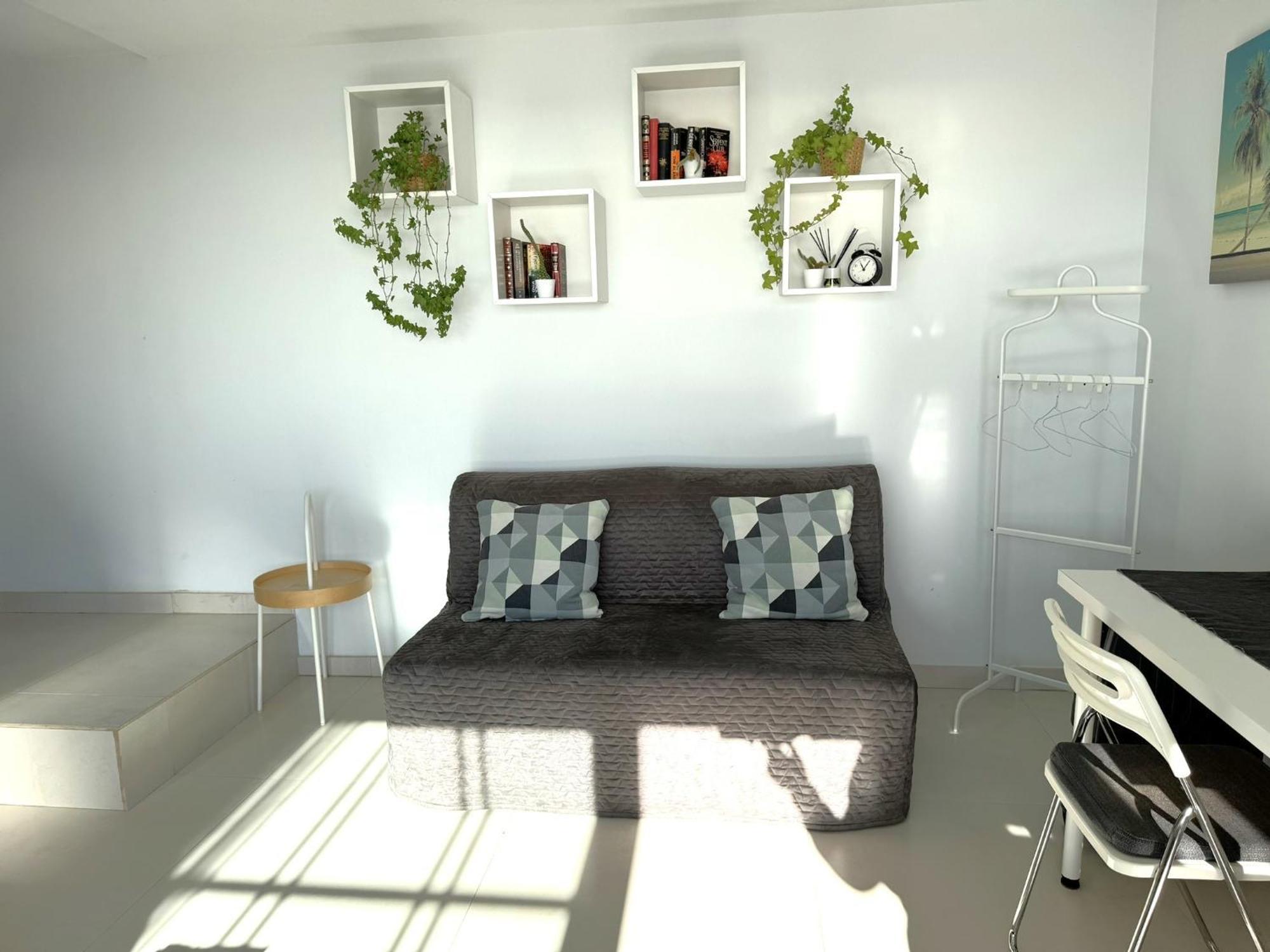 Peaceful Studio With Amazing Sea Views And Free Parking เบนัลมาเดนา ภายนอก รูปภาพ