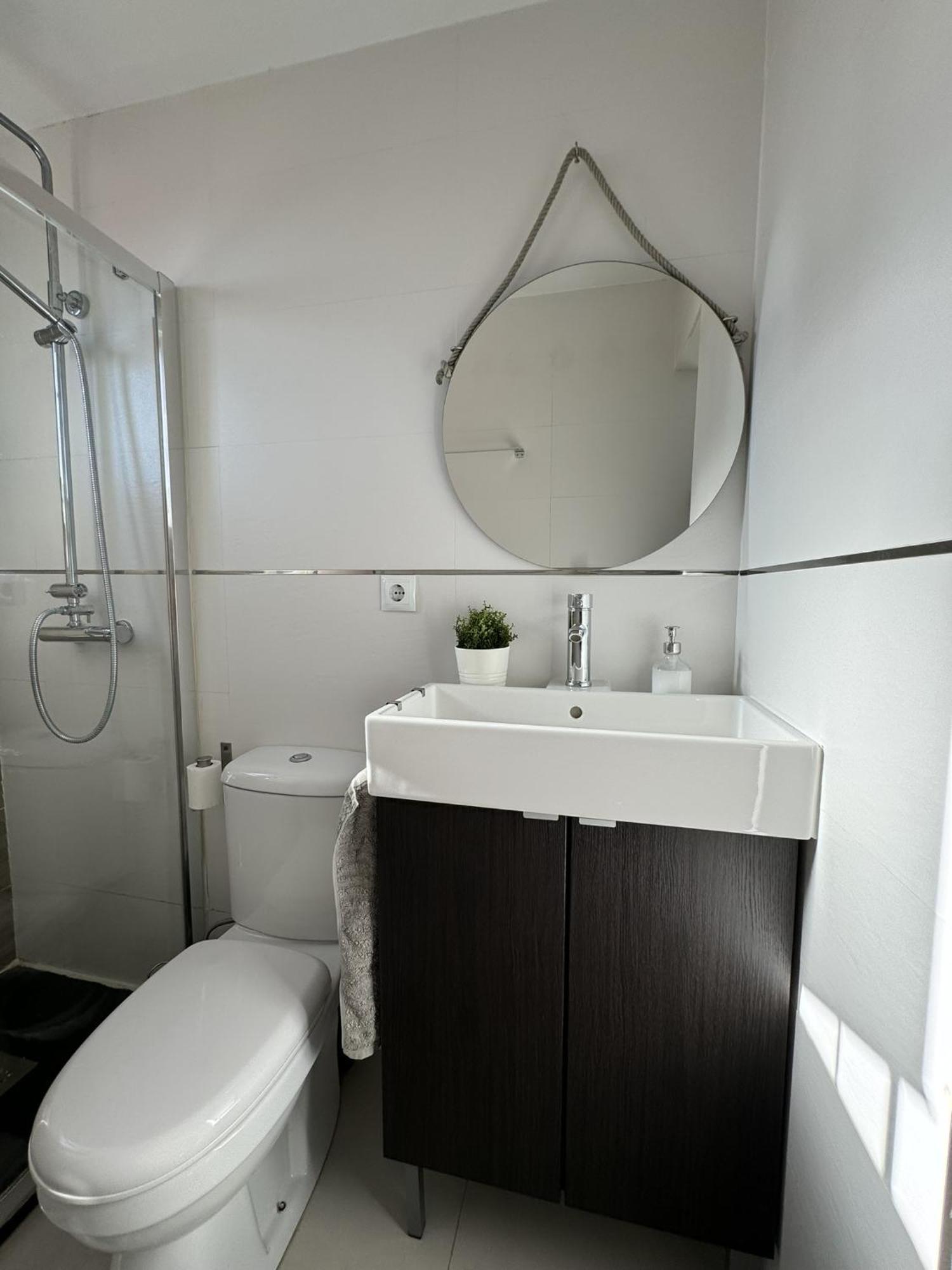 Peaceful Studio With Amazing Sea Views And Free Parking เบนัลมาเดนา ภายนอก รูปภาพ